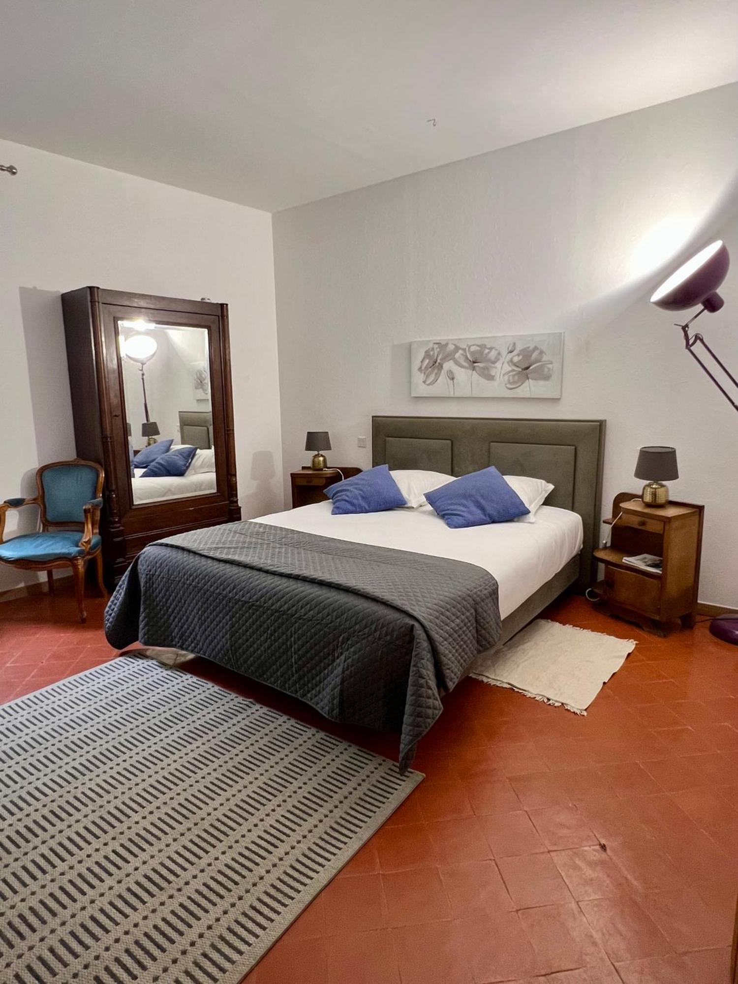 Entre Midi - Maison D'Hotes - B&B Capestang Eksteriør bilde