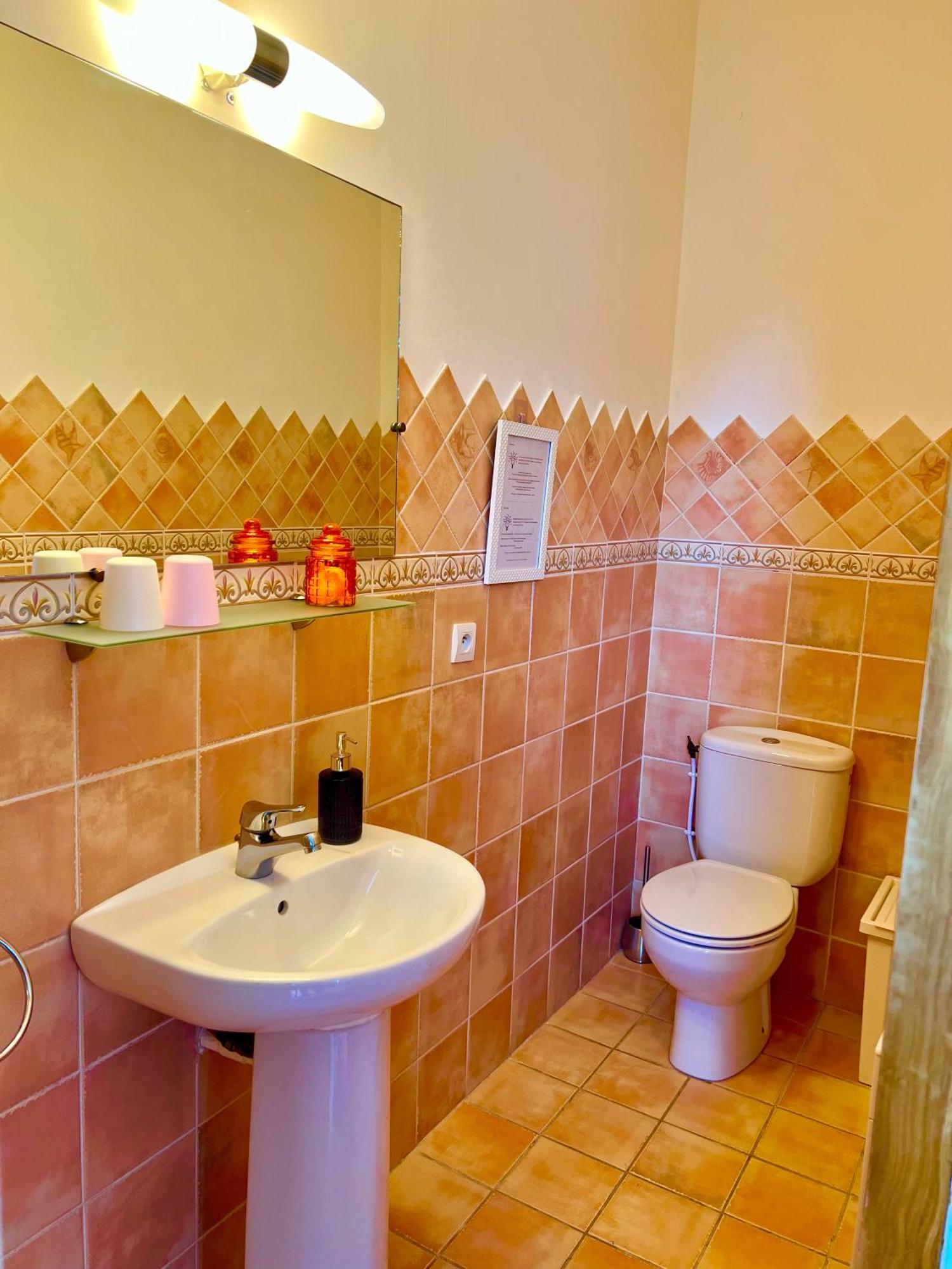 Entre Midi - Maison D'Hotes - B&B Capestang Eksteriør bilde